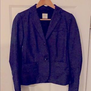 Casual navy blue blazer